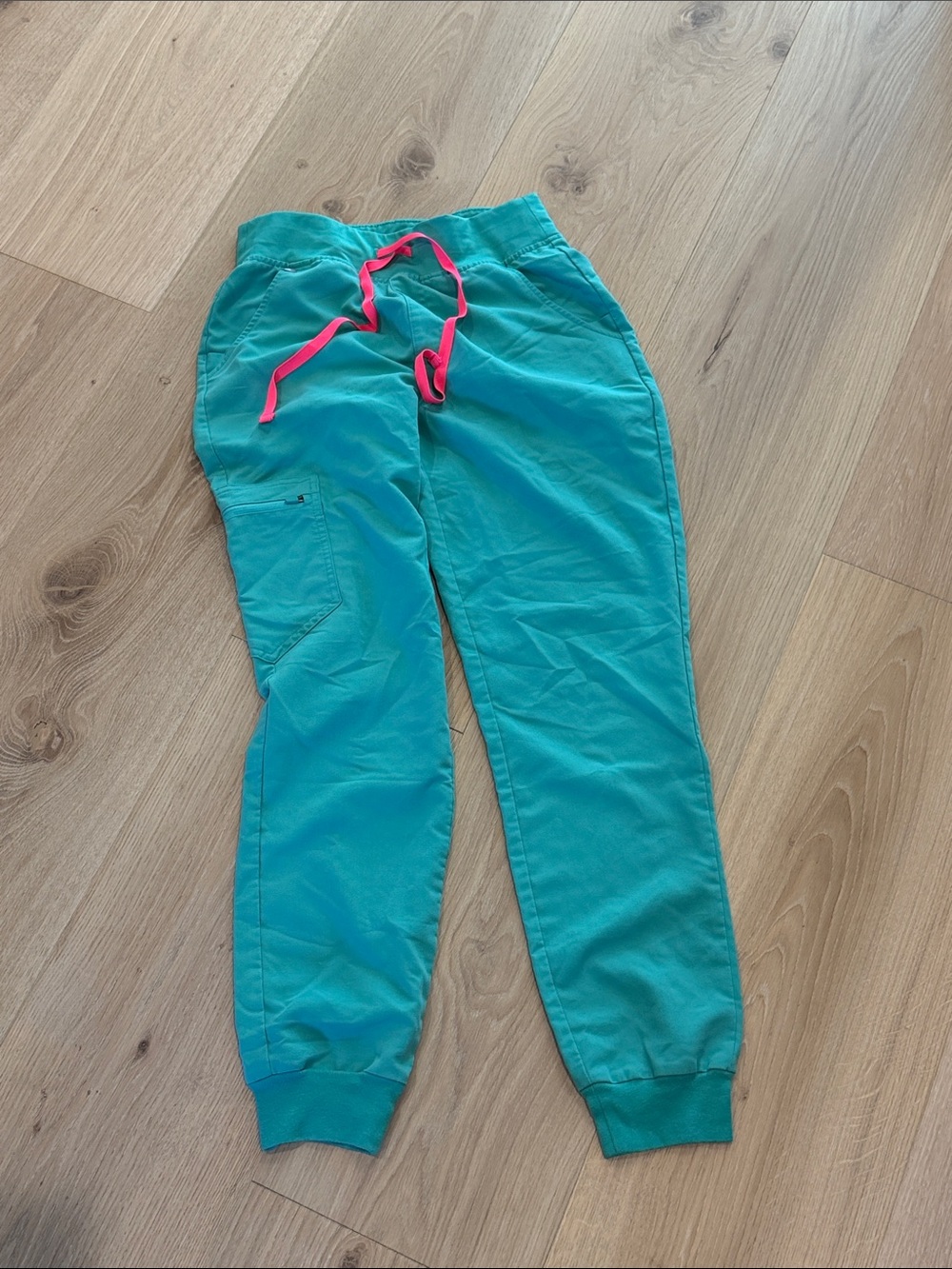 Figs Women’s Small Teal Jogger Pants with Pink Drawstring